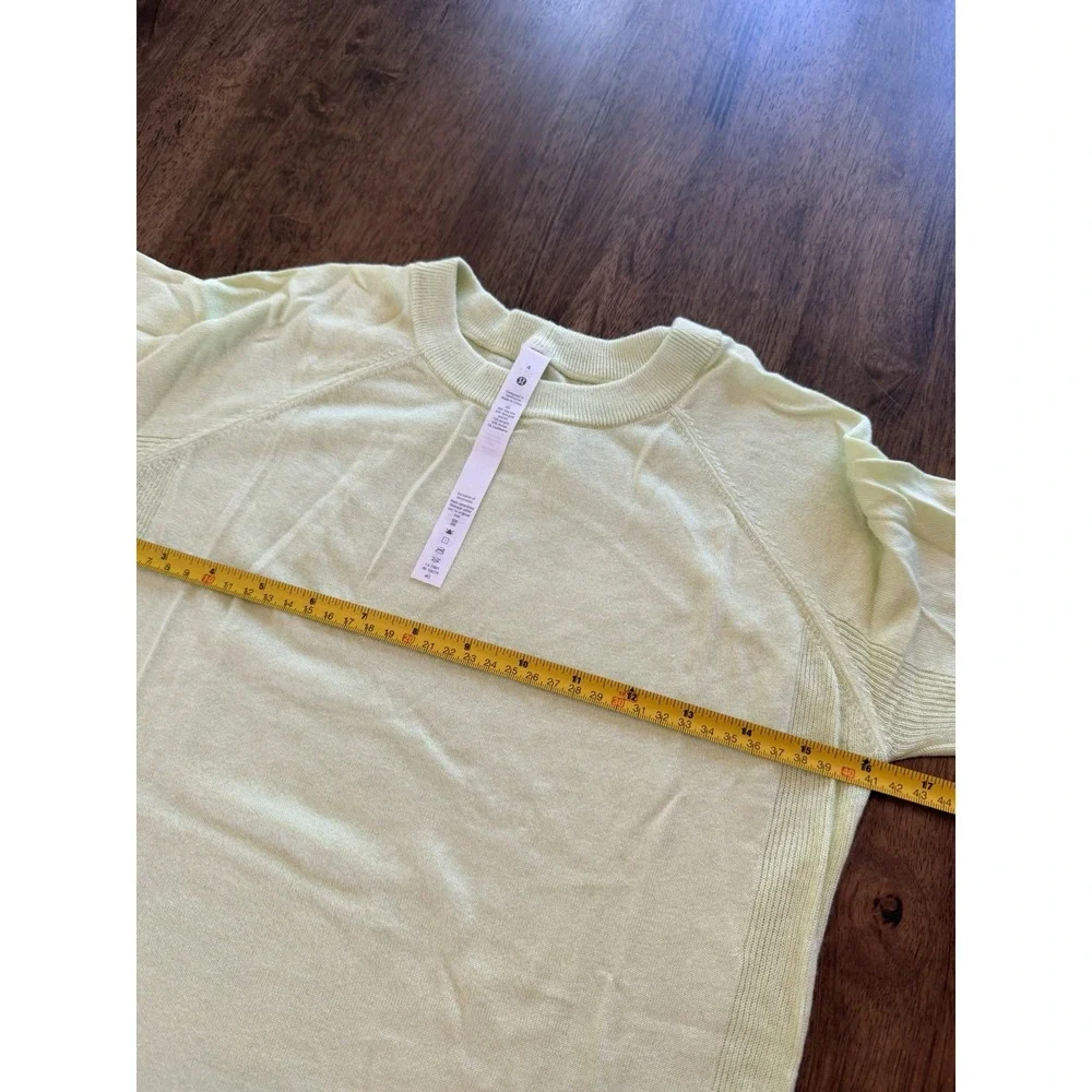 Lululemon Light Green Cashmere Blend Knit Long Sleeve Sweater Green Size 4/Small